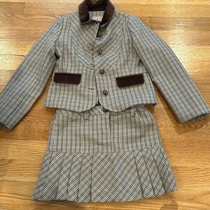 EK Classic Size 5 Plaid Suit